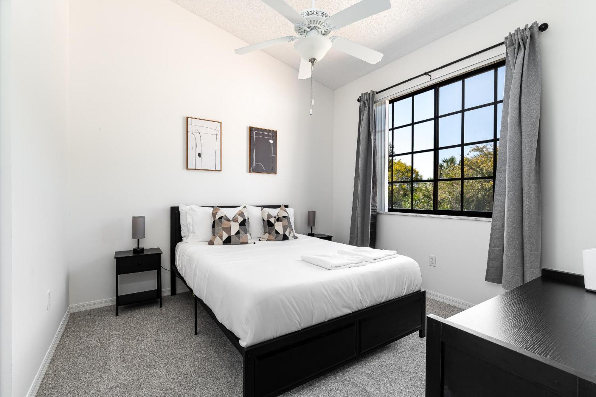 Newly Renovated Townhome With King Bed Delray Beach Dış mekan fotoğraf