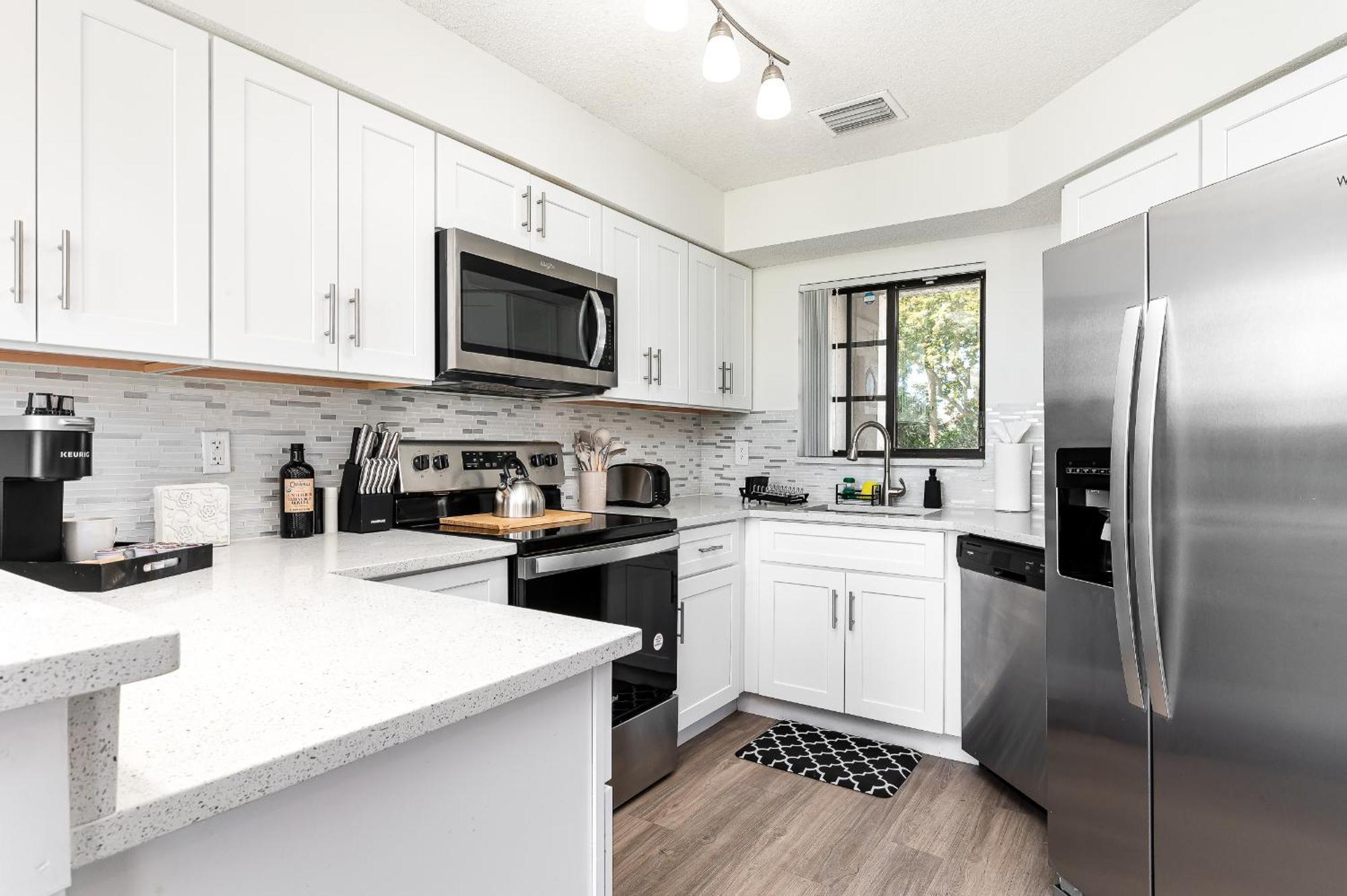 Newly Renovated Townhome With King Bed Delray Beach Dış mekan fotoğraf