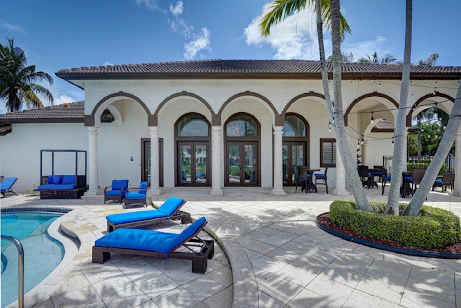 Newly Renovated Townhome With King Bed Delray Beach Dış mekan fotoğraf