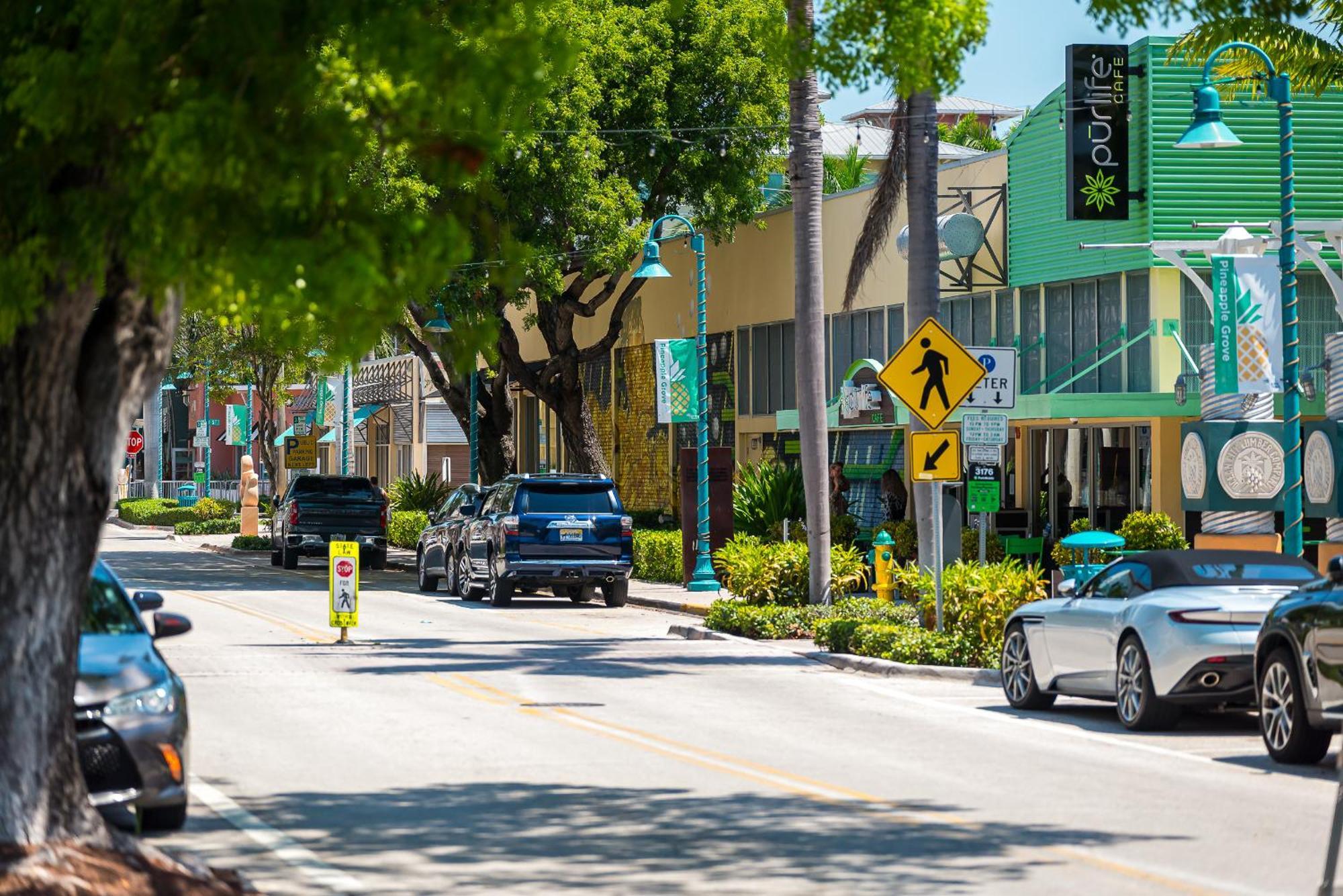 Newly Renovated Townhome With King Bed Delray Beach Dış mekan fotoğraf